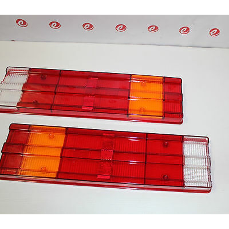 2 X  Mercedes Actros Ii / Axor Ii   Near Side (Left)  Rear Light Lamp Lens 2000>